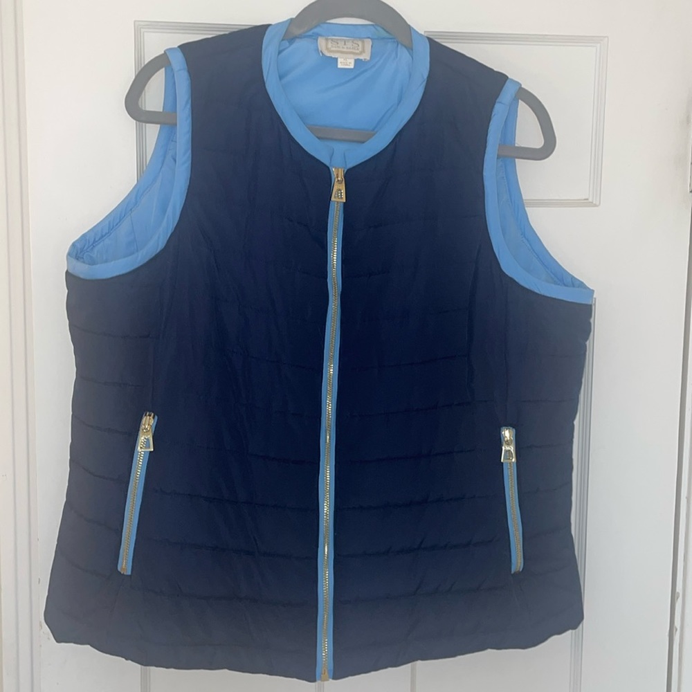 Sail to Sable Vest. Like New!!